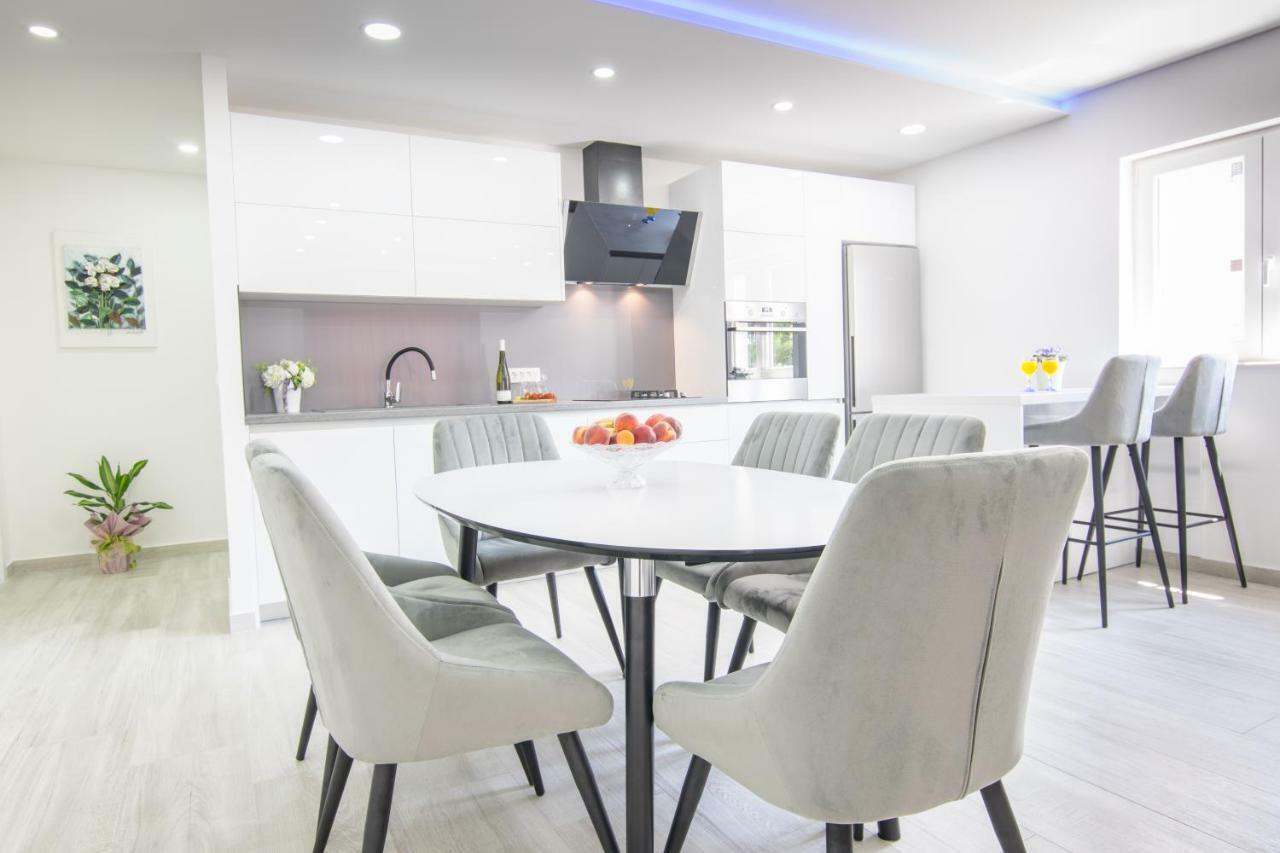 Apartmani Zora Makarska Dış mekan fotoğraf